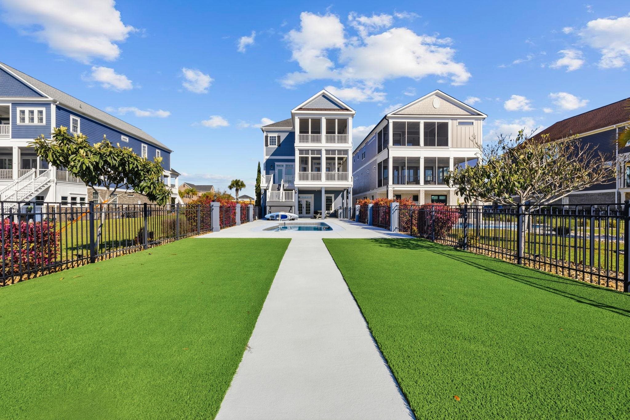 Myrtle Beach, South Carolina, 29579, United States, 4 Bedrooms Bedrooms, ,4 BathroomsBathrooms,Residential,Active,2029726