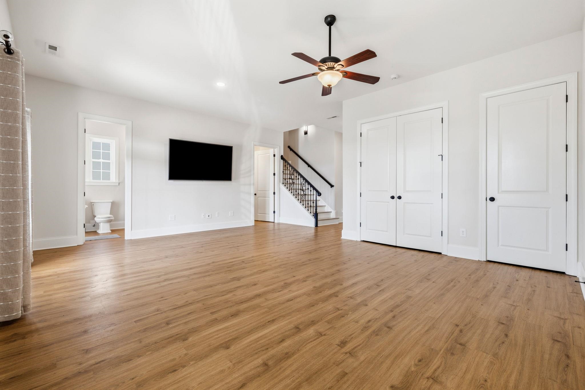 Myrtle Beach, South Carolina, 29579, United States, 4 Bedrooms Bedrooms, ,4 BathroomsBathrooms,Residential,Active,2029726