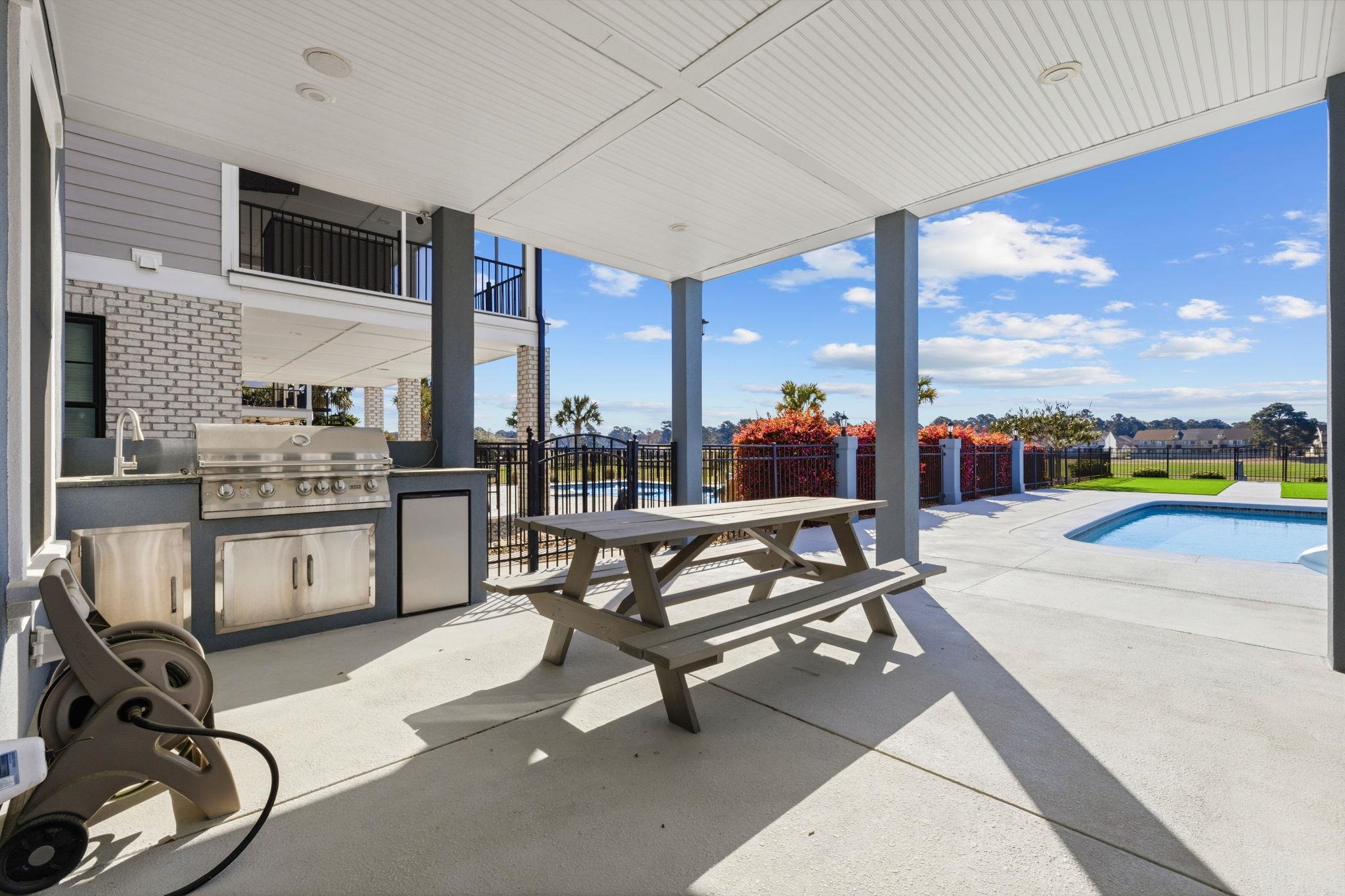 Myrtle Beach, South Carolina, 29579, United States, 4 Bedrooms Bedrooms, ,4 BathroomsBathrooms,Residential,Active,2029726