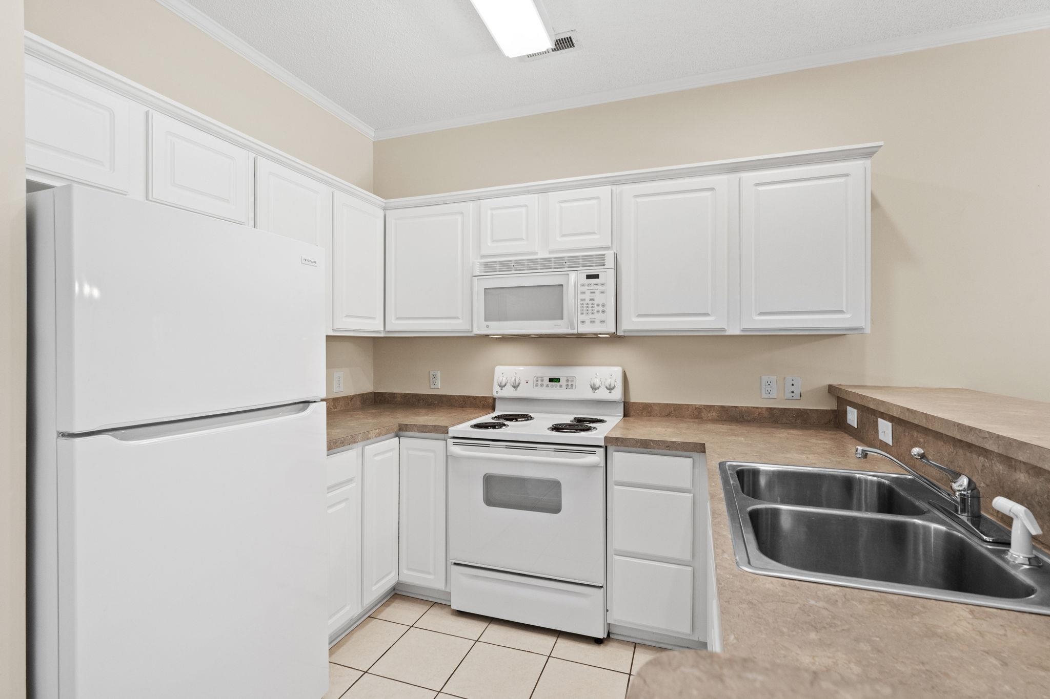 130 Scotch Broom Dr. H-109