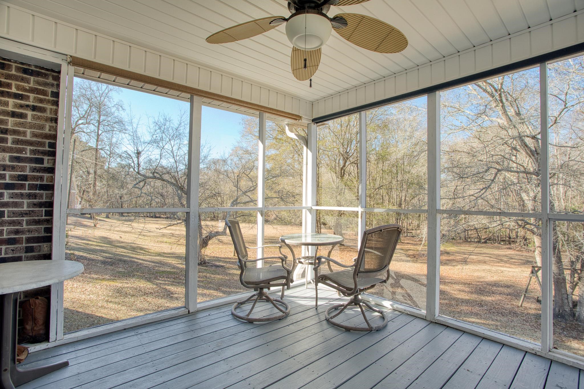 1016 Gravelley Gulley Circle