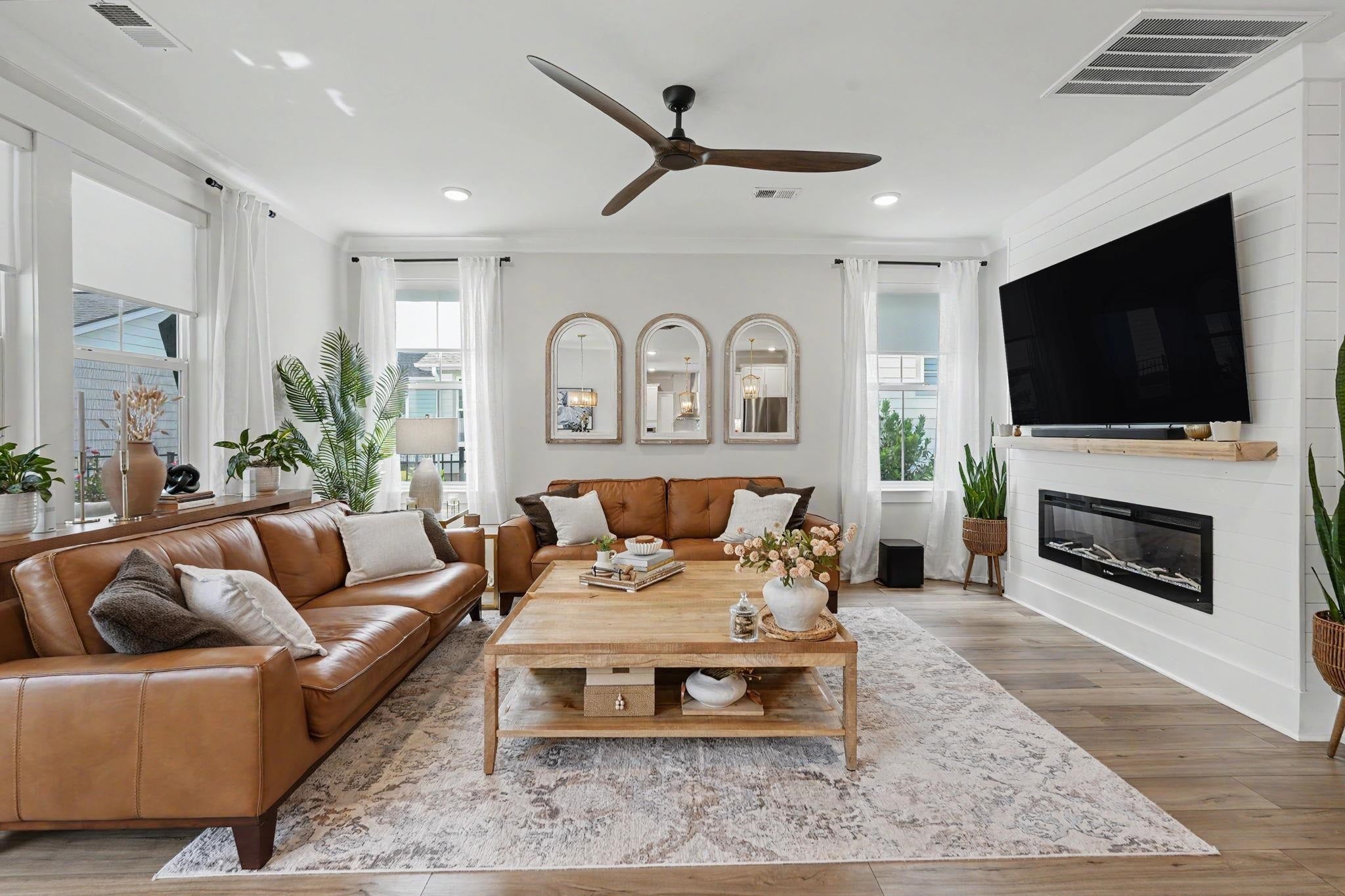 1805 Tryon Dr