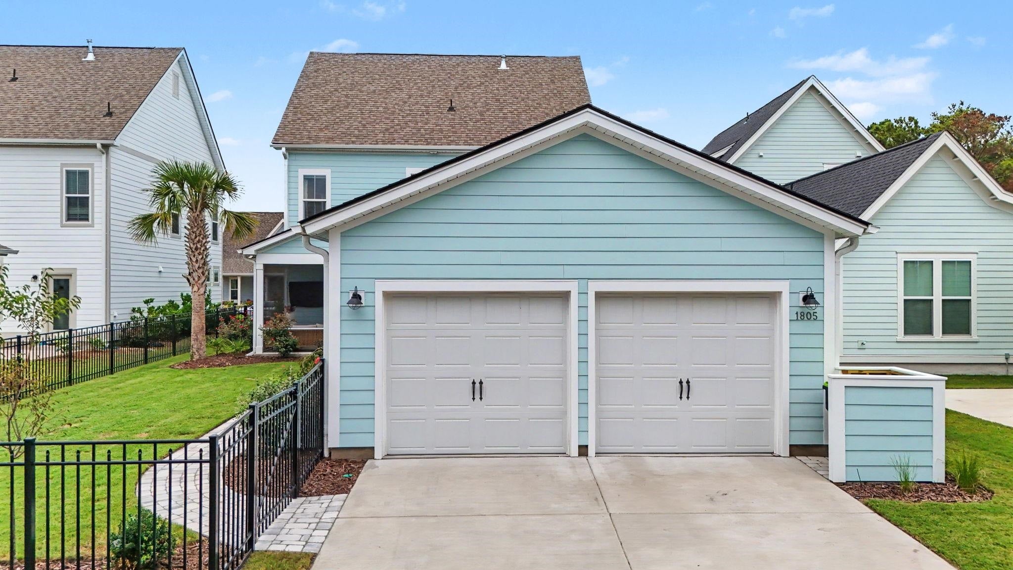 1805 Tryon Dr
