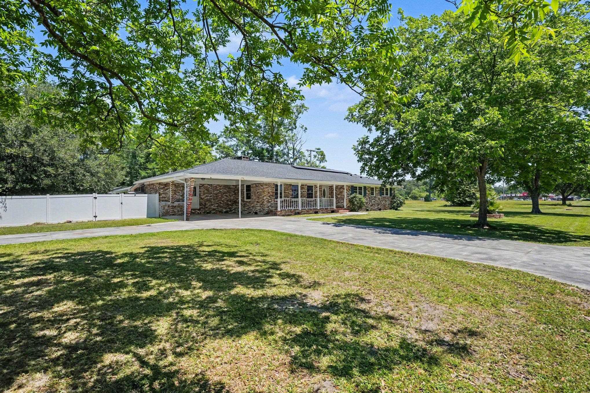 1020 Chicora Blvd.