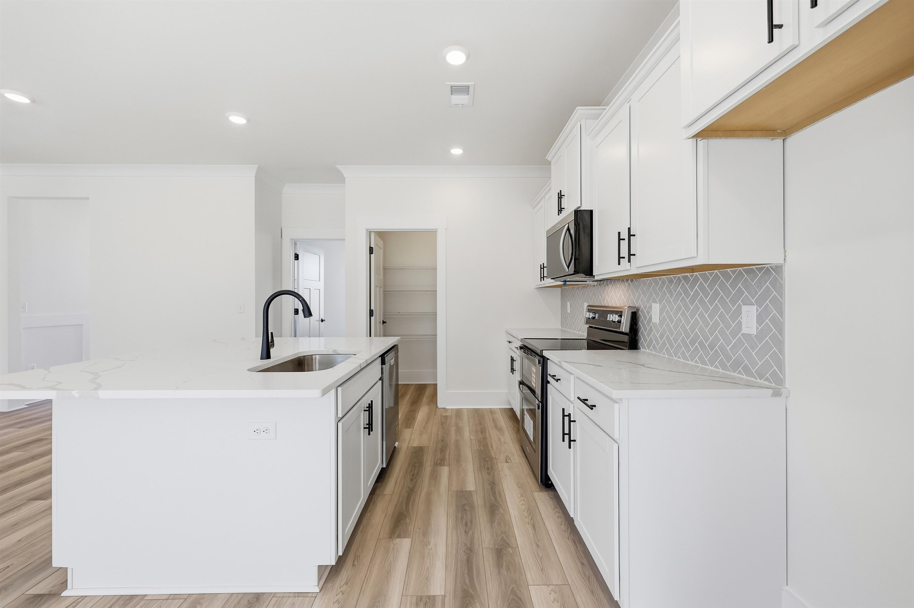 901 Birch Garden Dr.