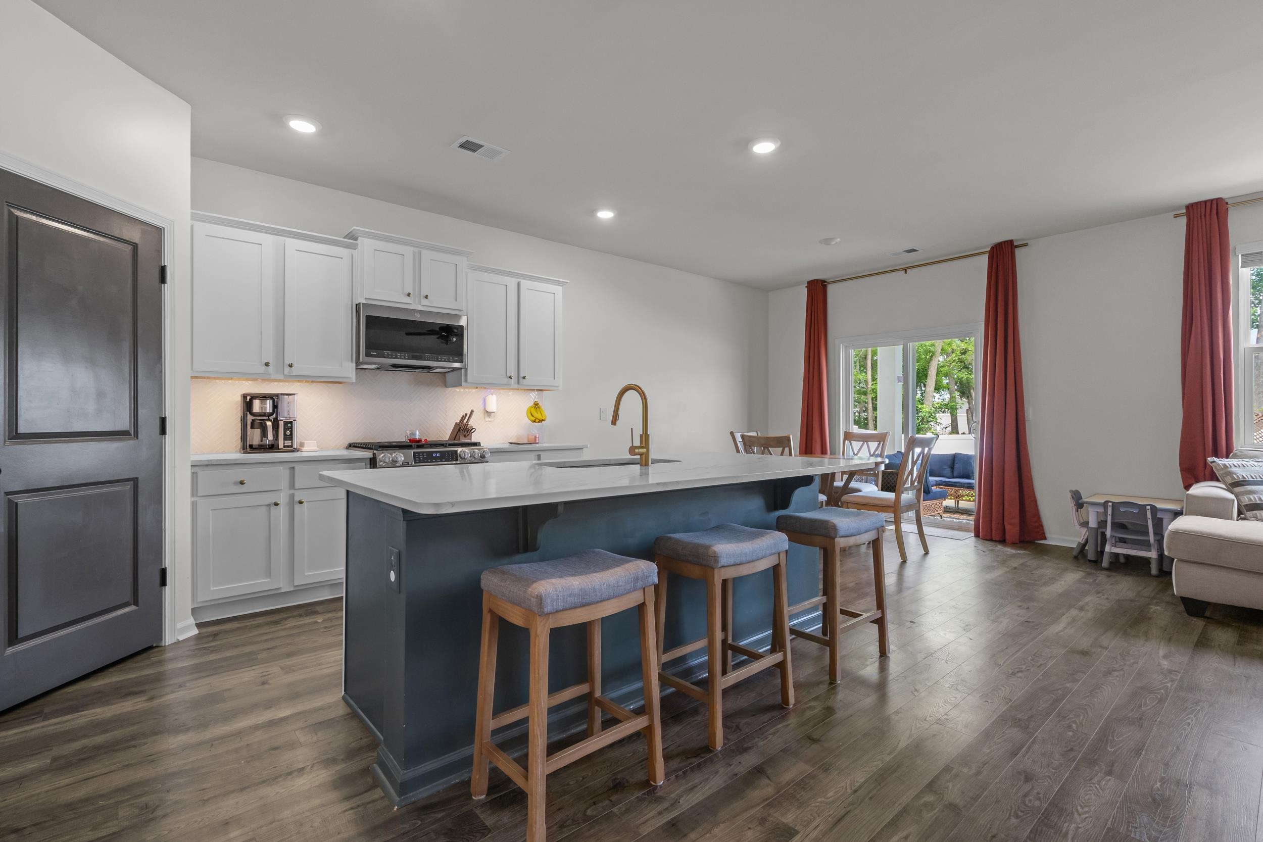 1324 Nokota Dr.