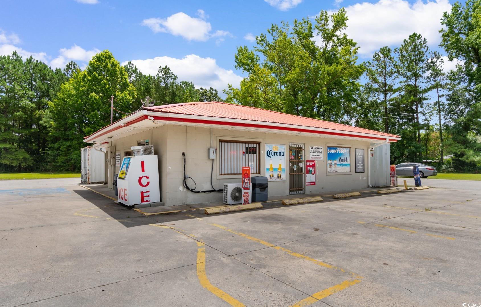 1798 Highway 701 North