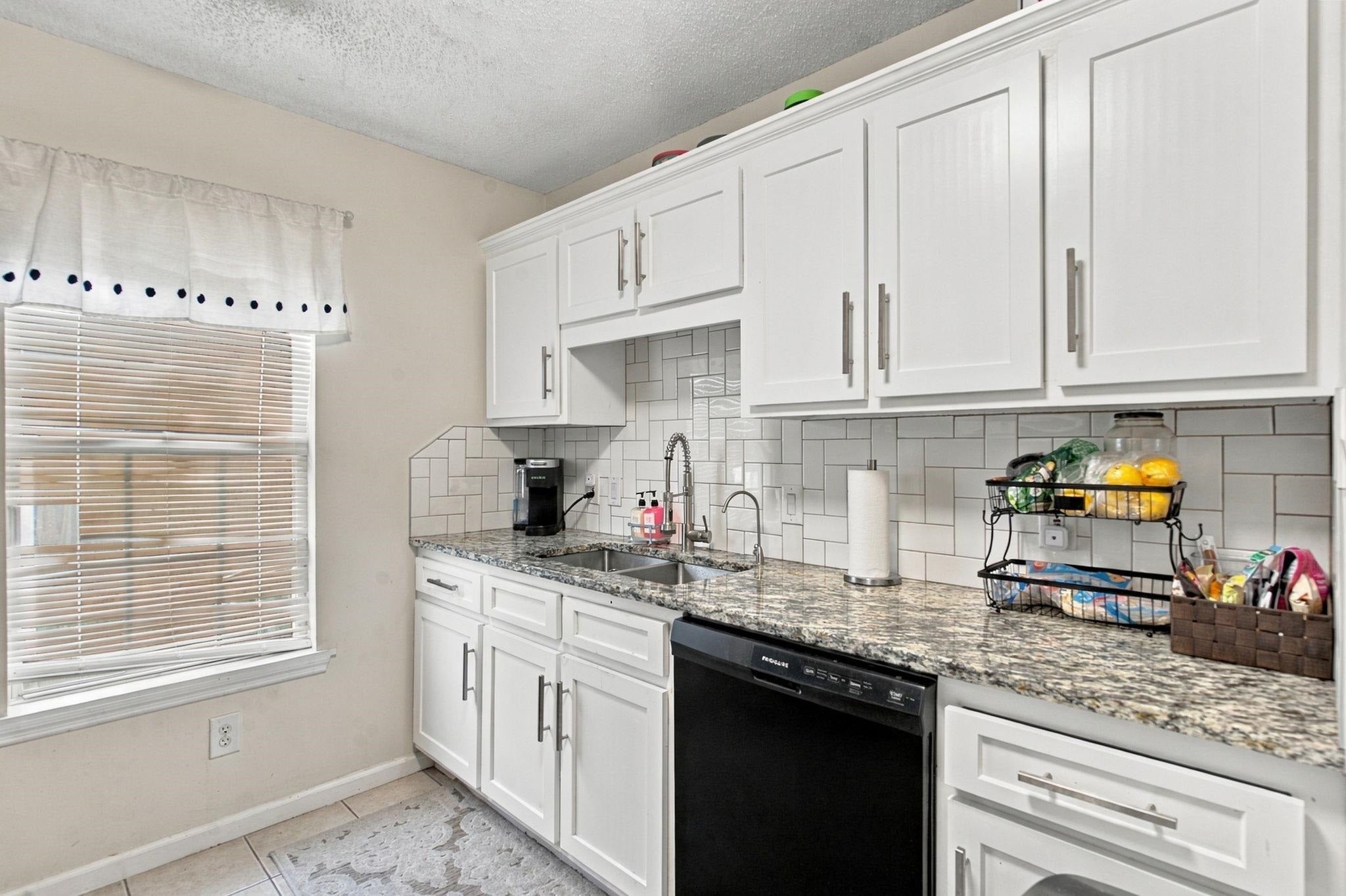 2931 Temperance Dr.