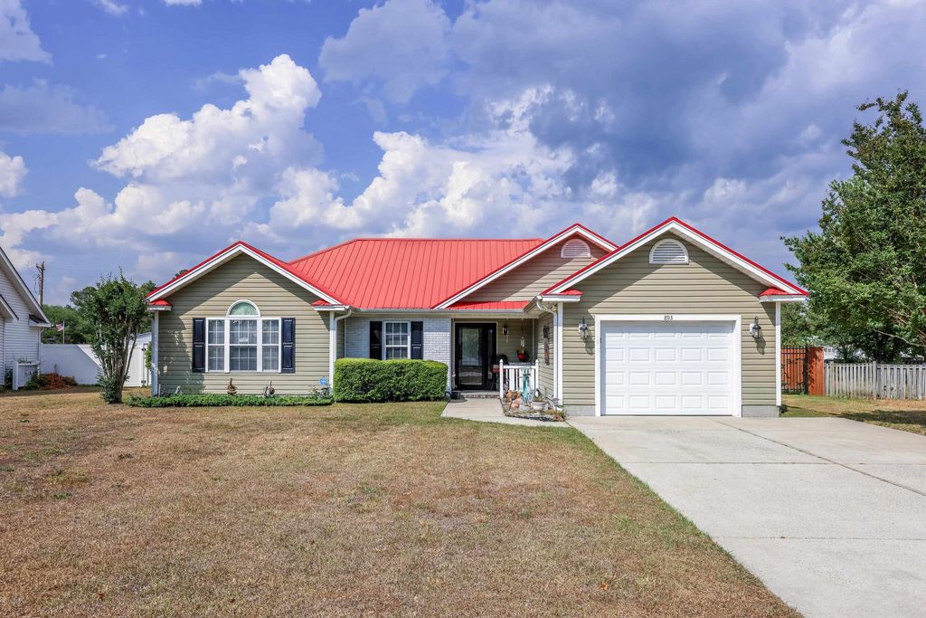Photo of 893 Castlewood Dr, Conway, SC 29526 (MLS # 2611065)
