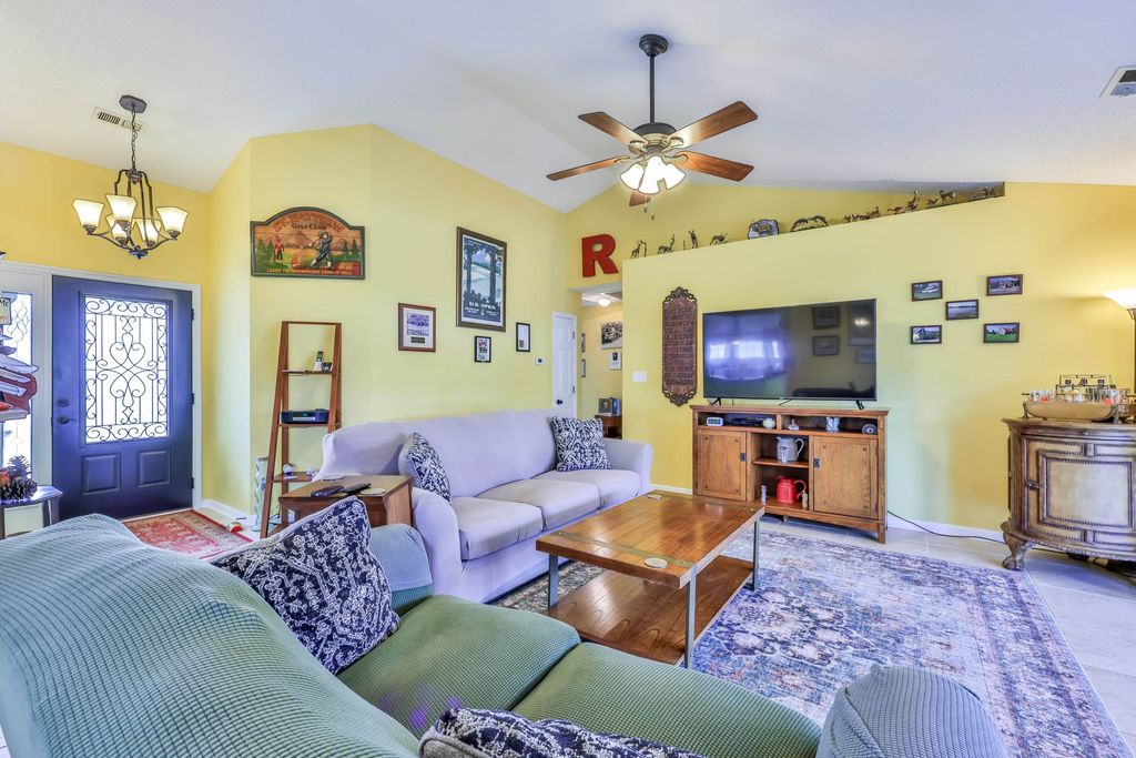 Photo of 893 Castlewood Dr, Conway, SC 29526 (MLS # 2611065)