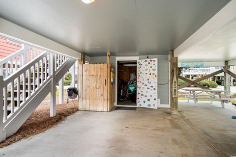 A home in Surfside Beach