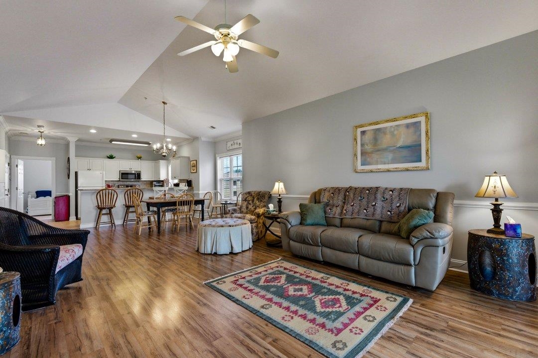 109 South Shore Blvd. 301