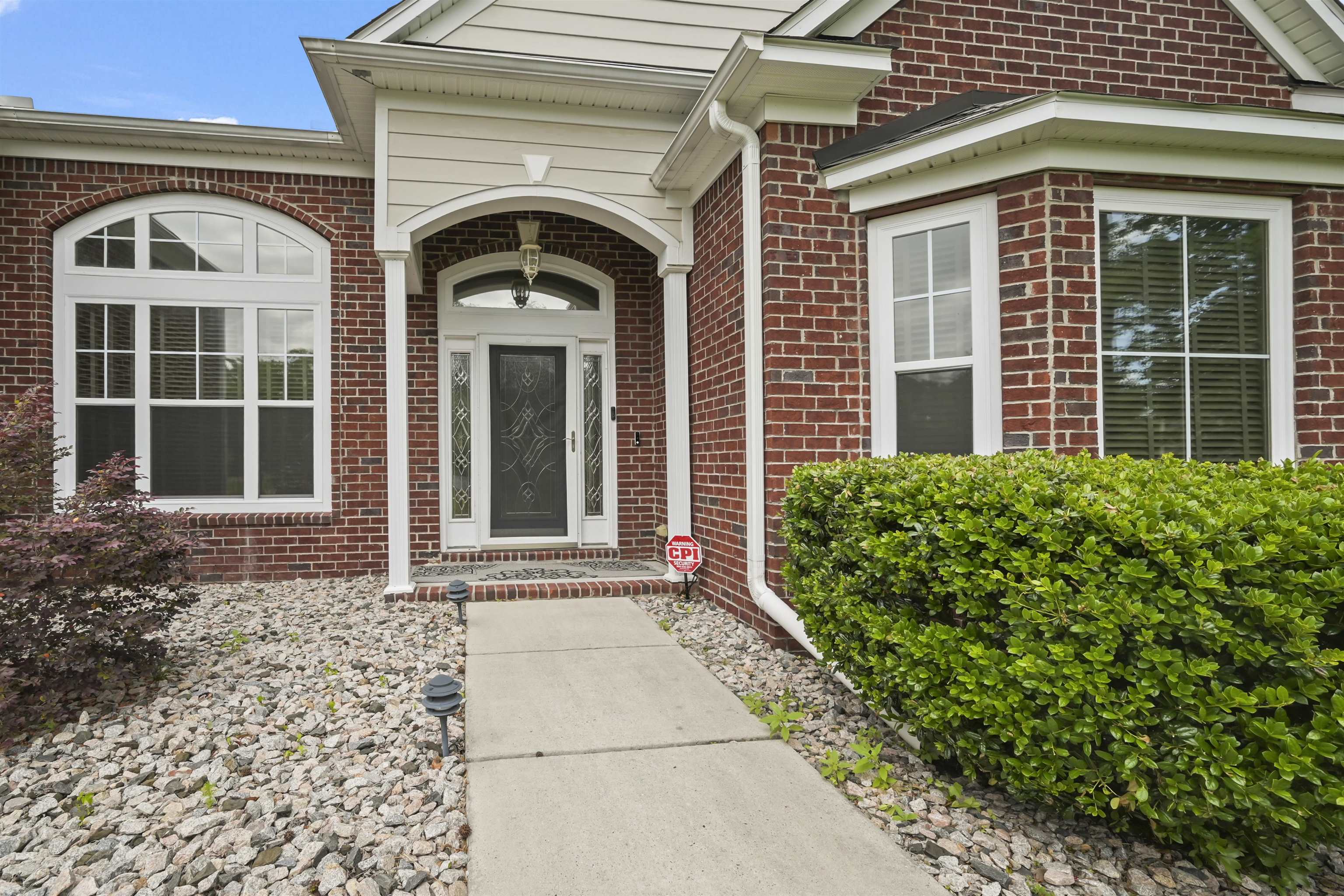 499 Trestle Way