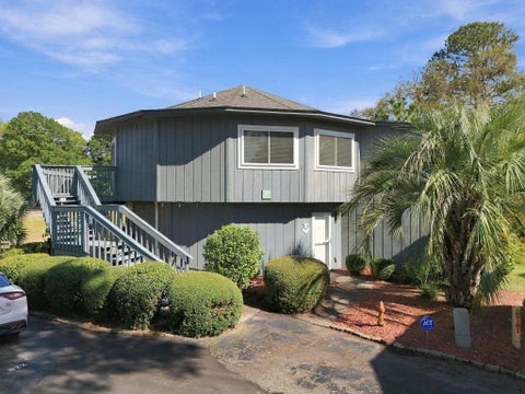 Photo of 622 Tall Oaks Ln, Myrtle Beach, SC 29588 (MLS # 2623414)
