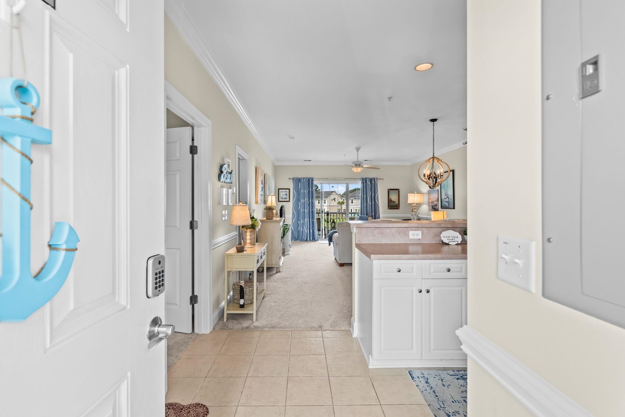 4136 Hibiscus Dr. 202