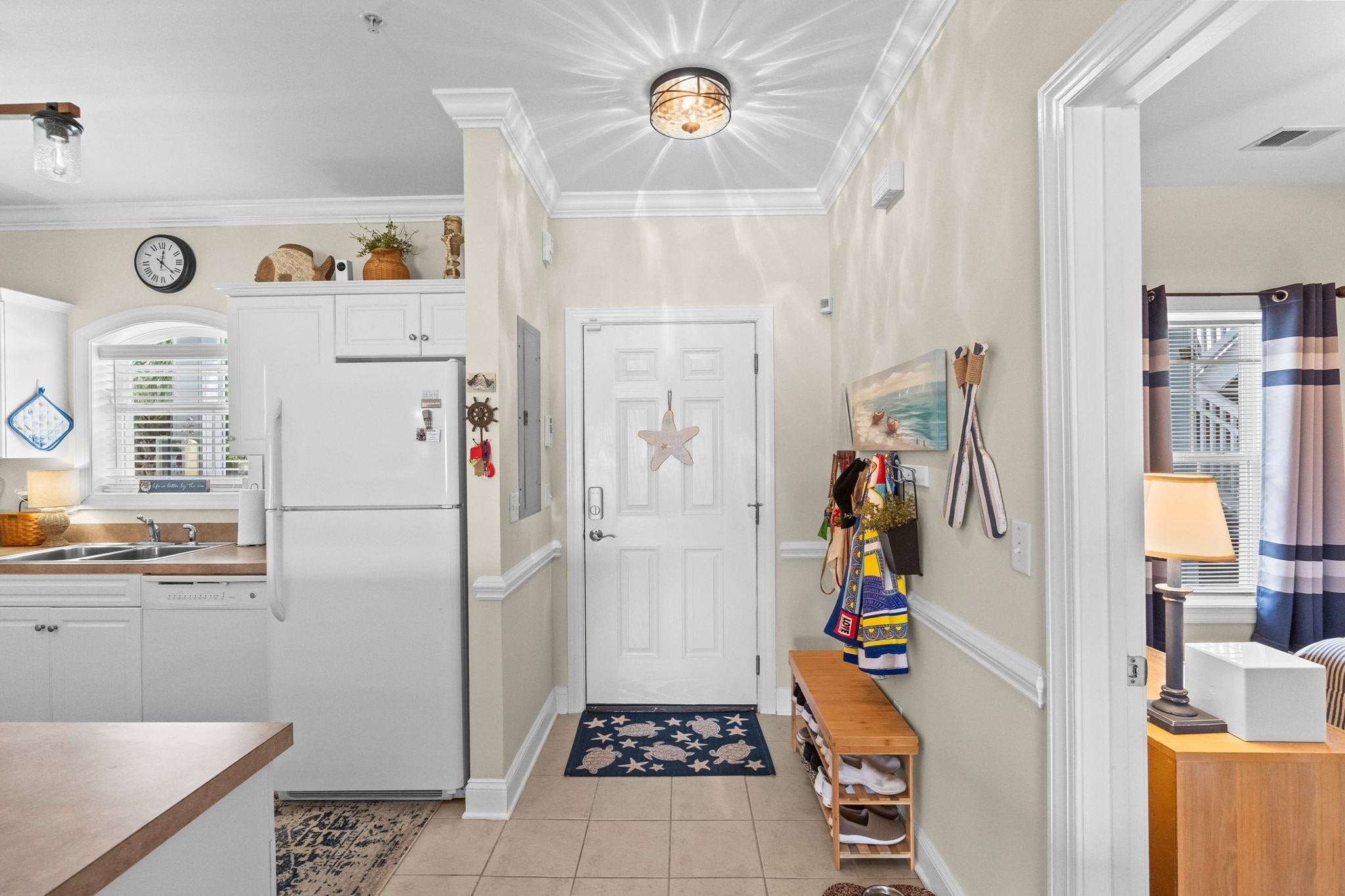 4136 Hibiscus Dr. 202