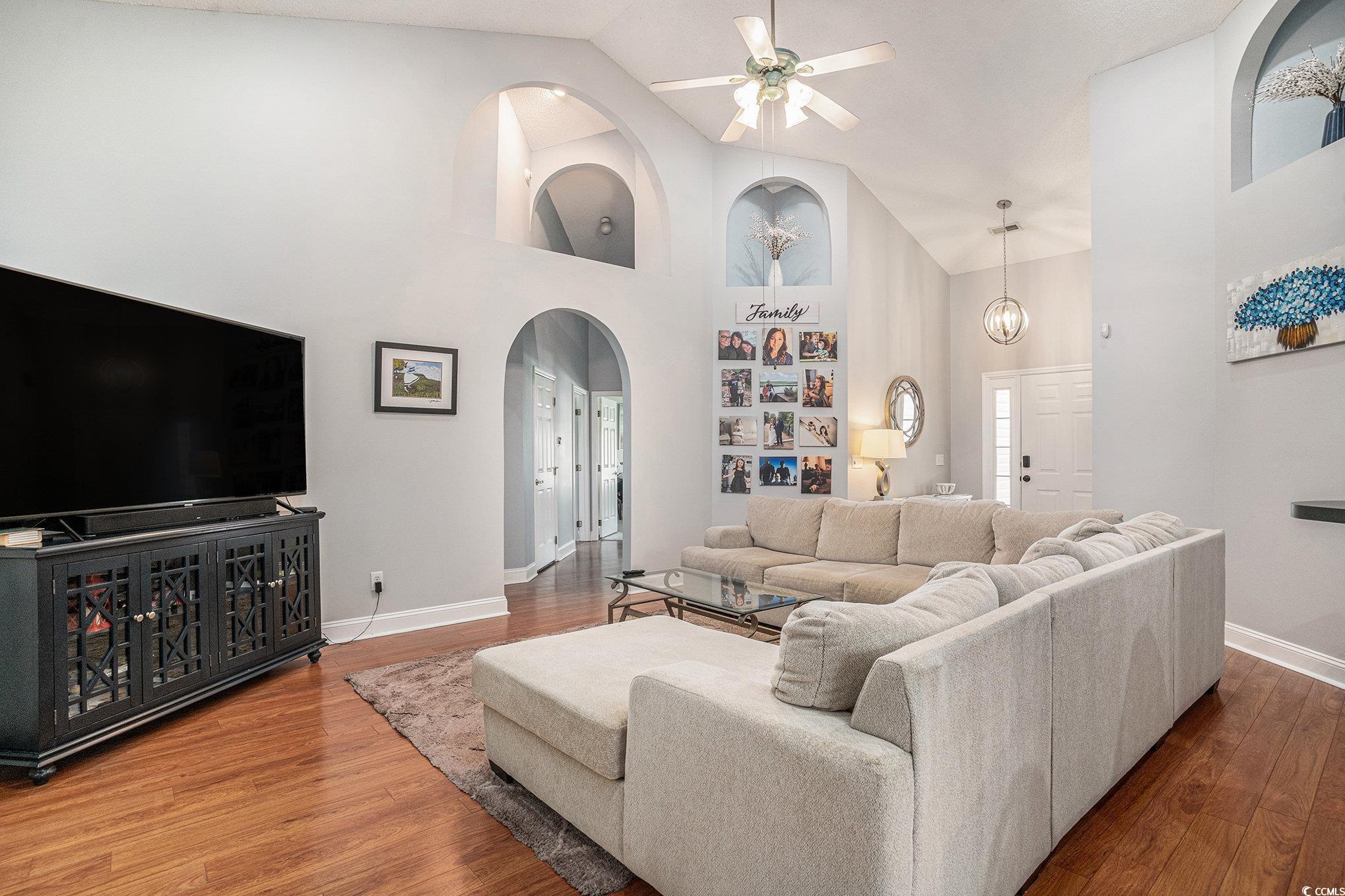 2510 Oriole Dr.