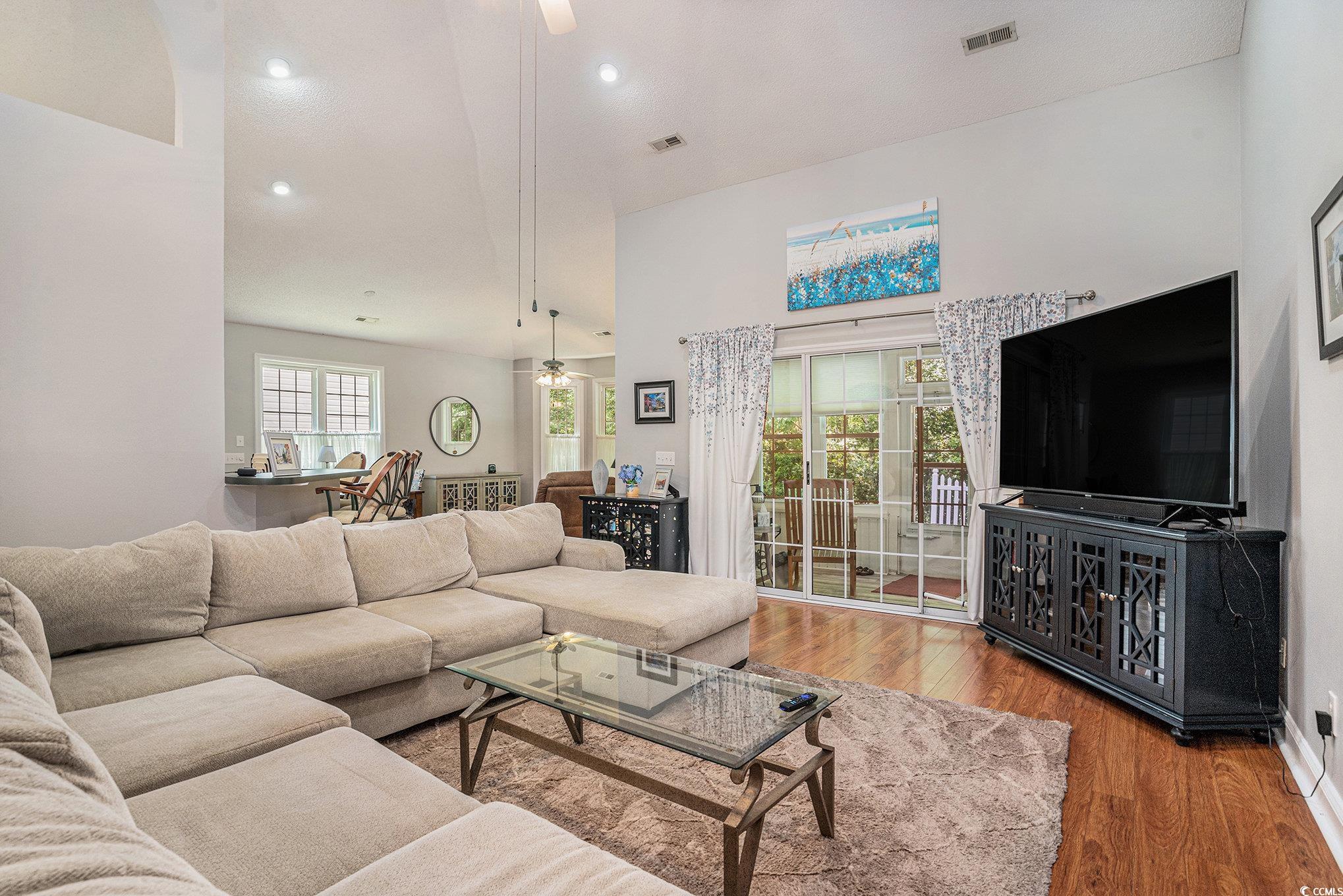 2510 Oriole Dr.