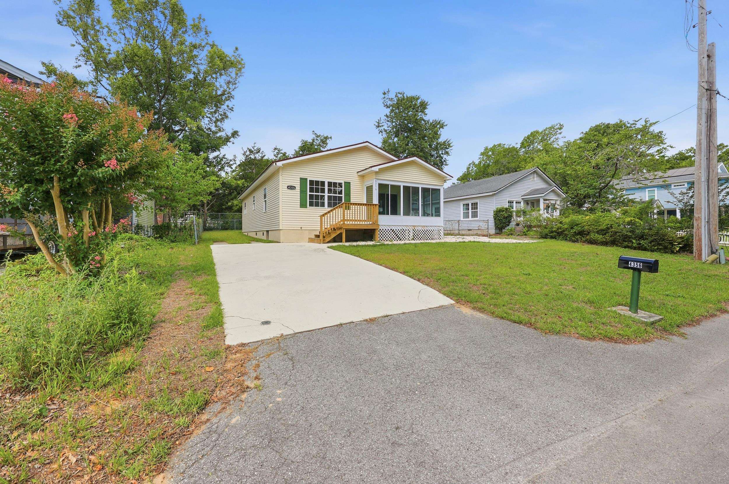 4356 Bayshore Dr.