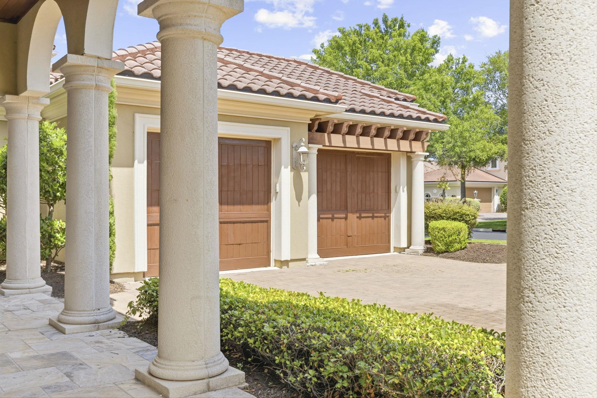 1519 Serena Dr.