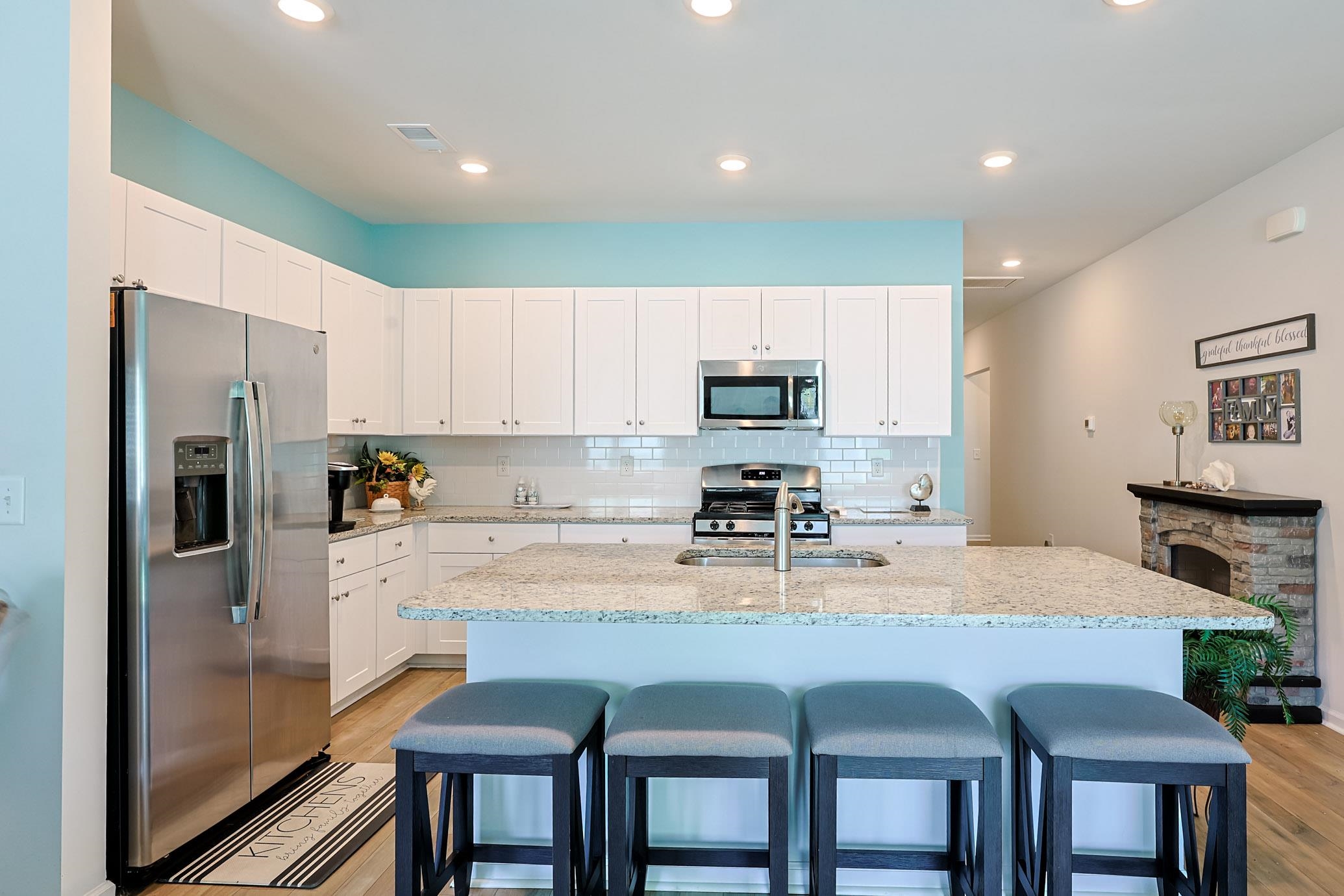 352 Hidden Cove Dr.
