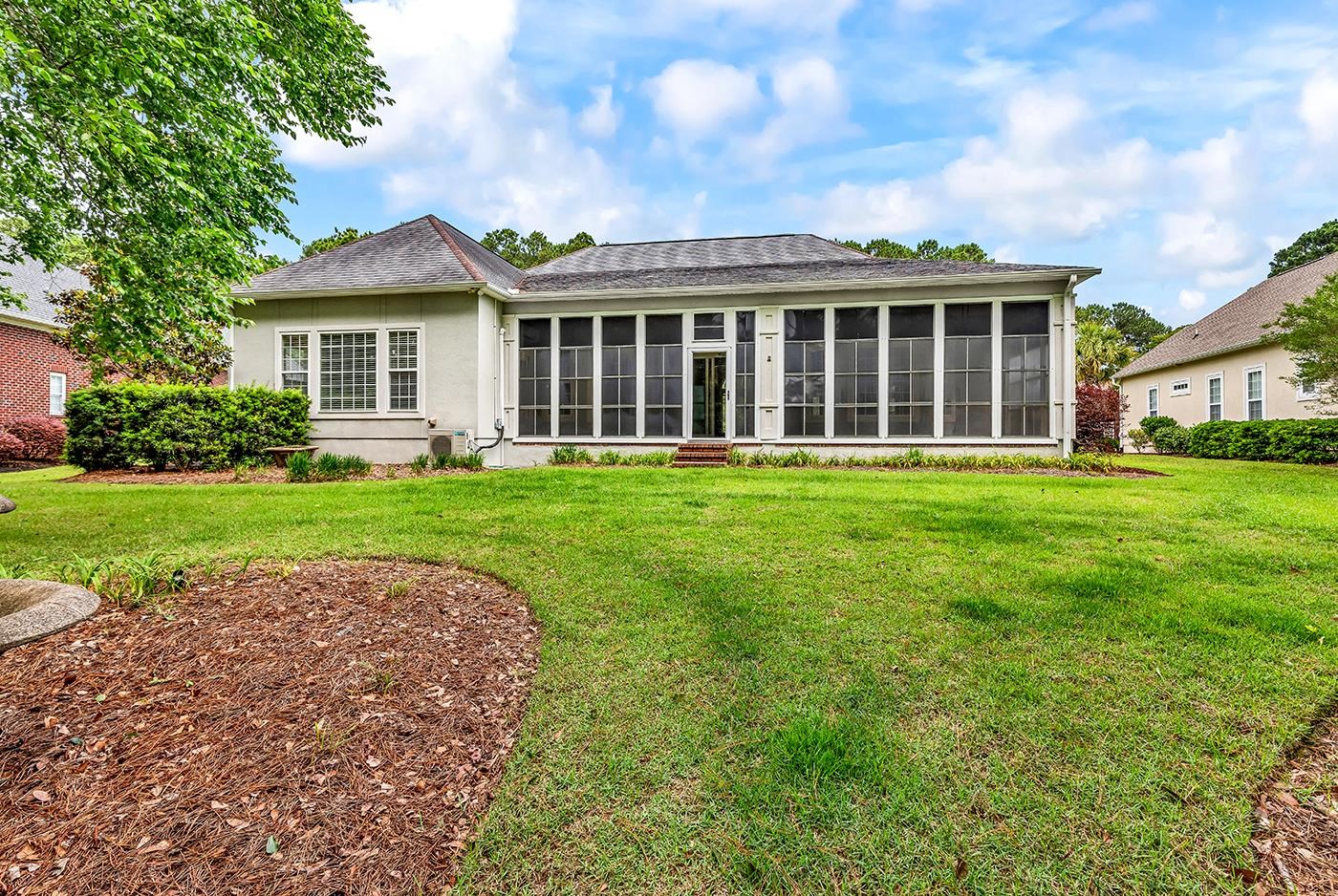 5606 Leatherleaf Dr.