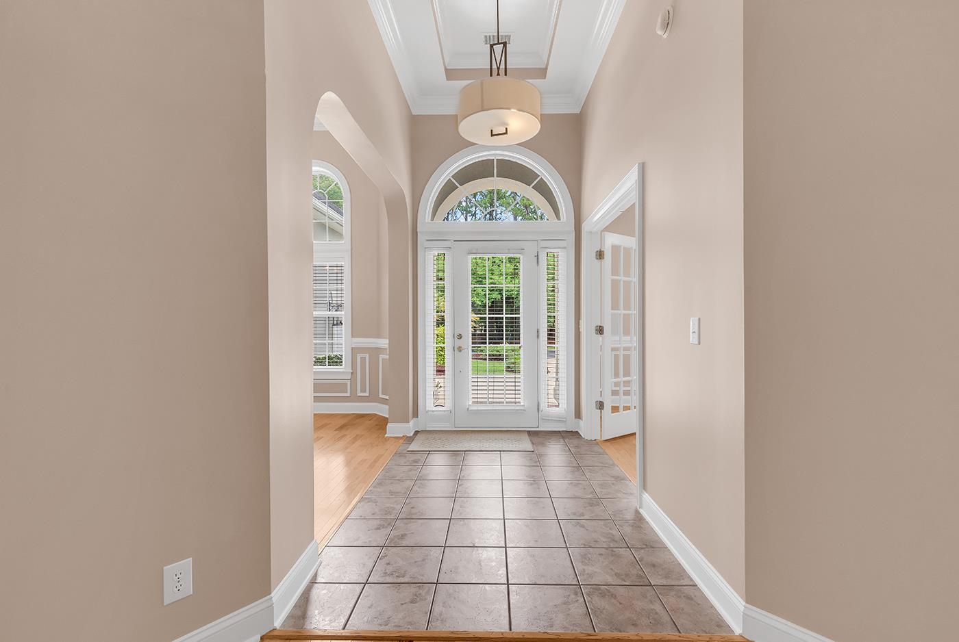 5606 Leatherleaf Dr.