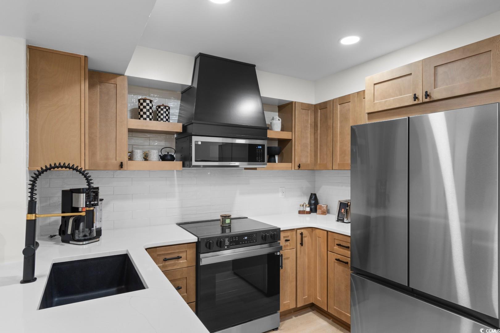 9580 Shore Dr. 210