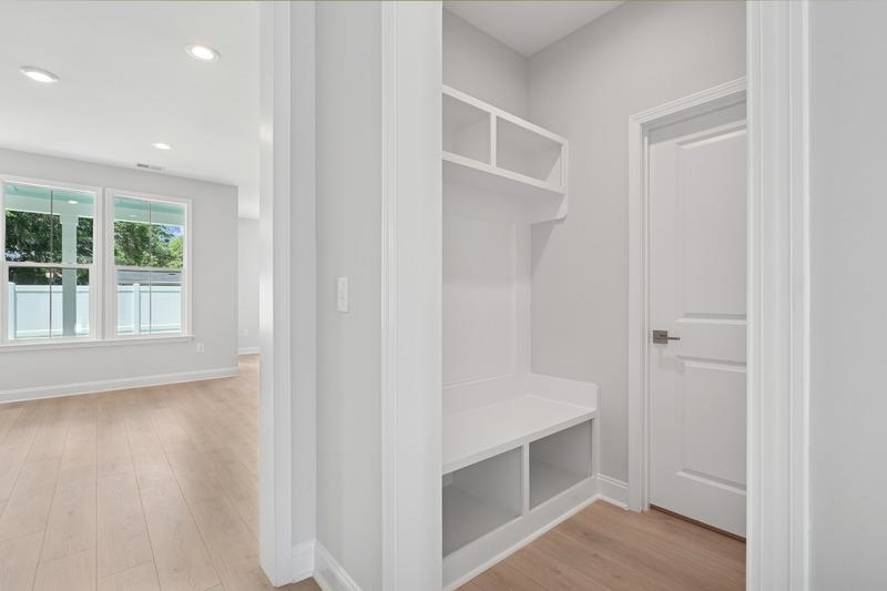 2444 Hillbourne Loop