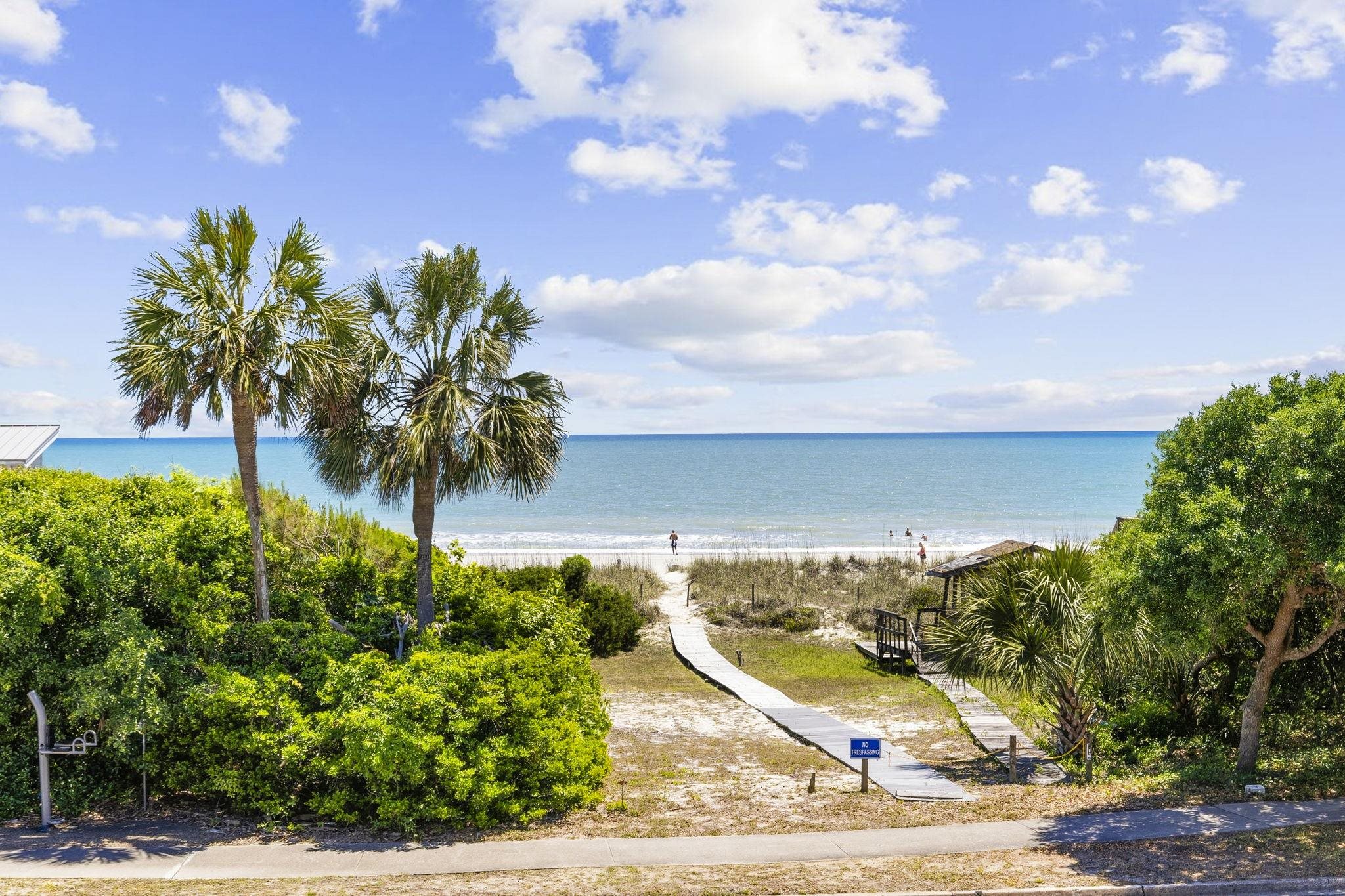 5725 N Ocean Blvd.