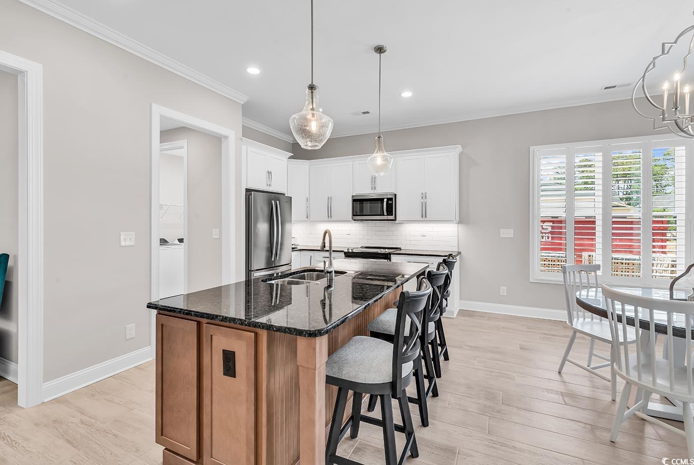8469 Cape Dutch Loop