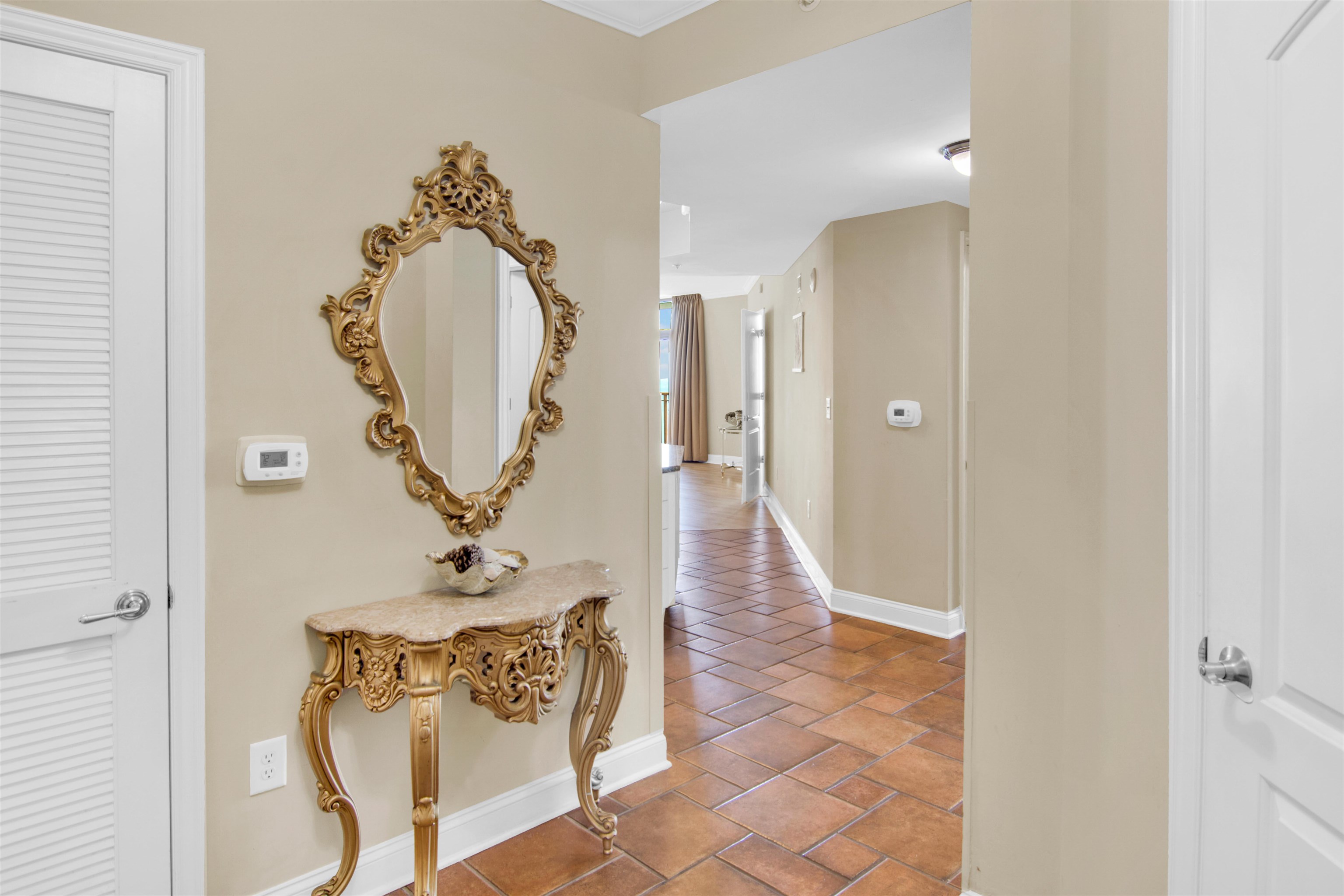100 North Beach Blvd. 1819