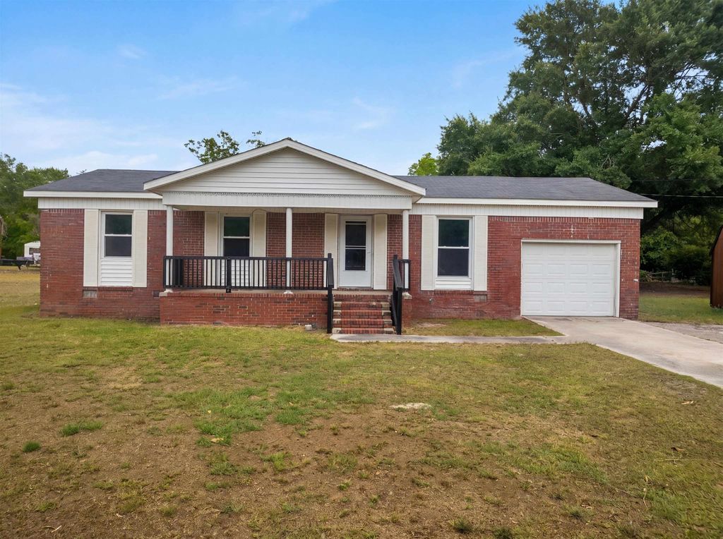 Photo of 2065 Cannon Bridge Rd, Bamberg, SC 29003 (MLS # 2611521)