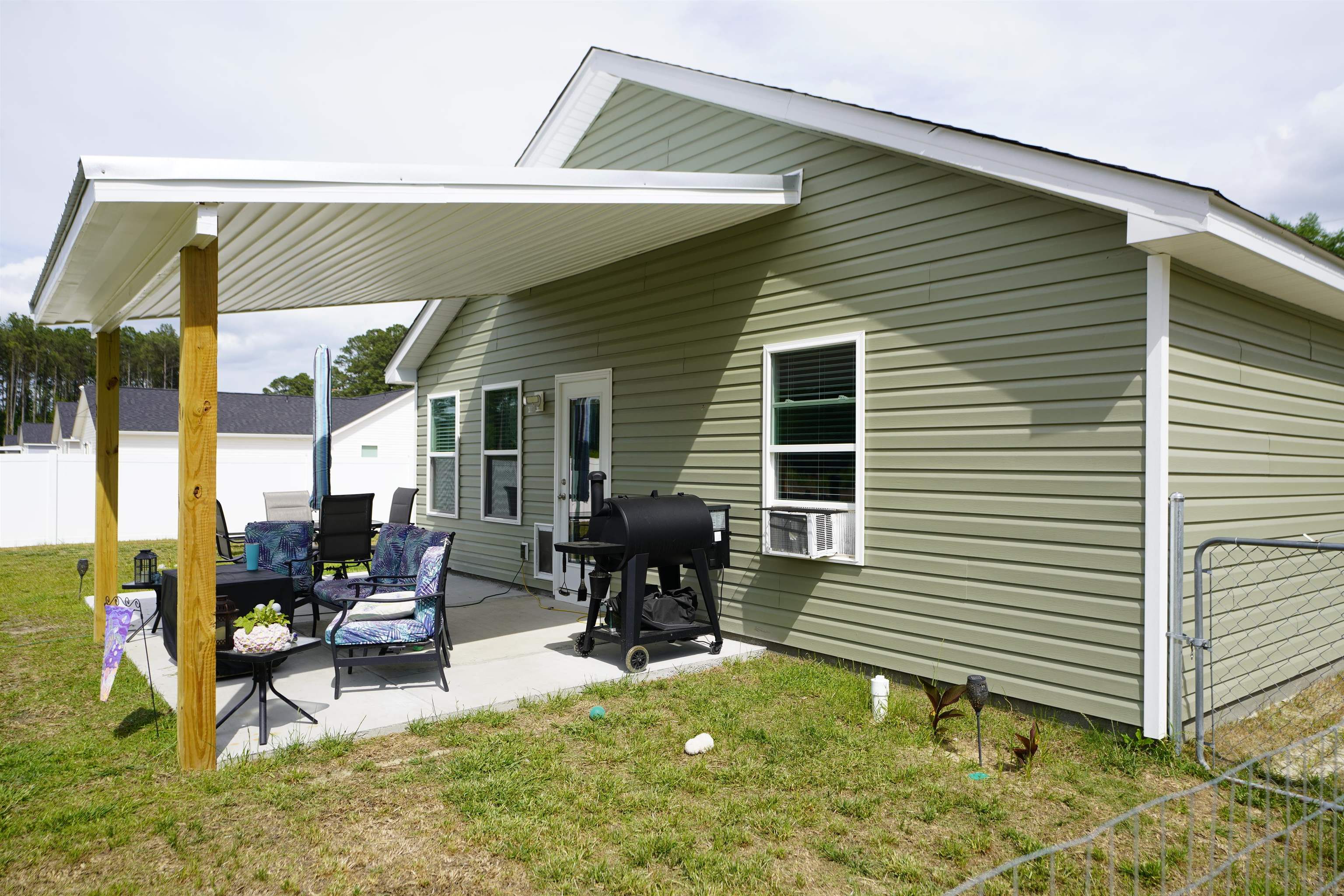 5733 S Highway 41