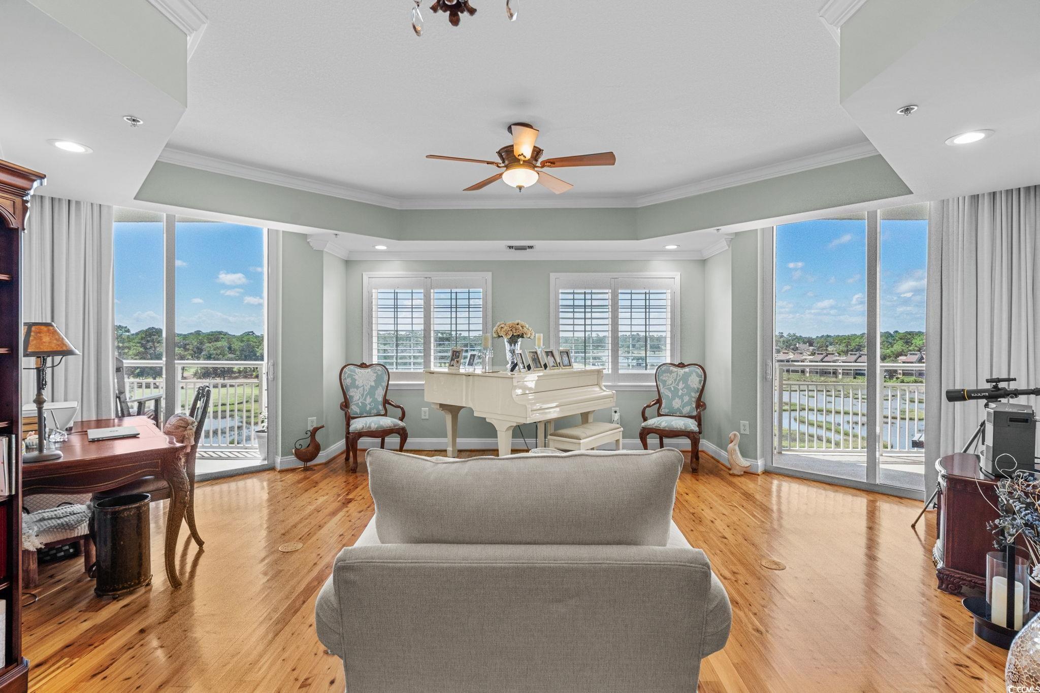9547 Edgerton Dr. 405