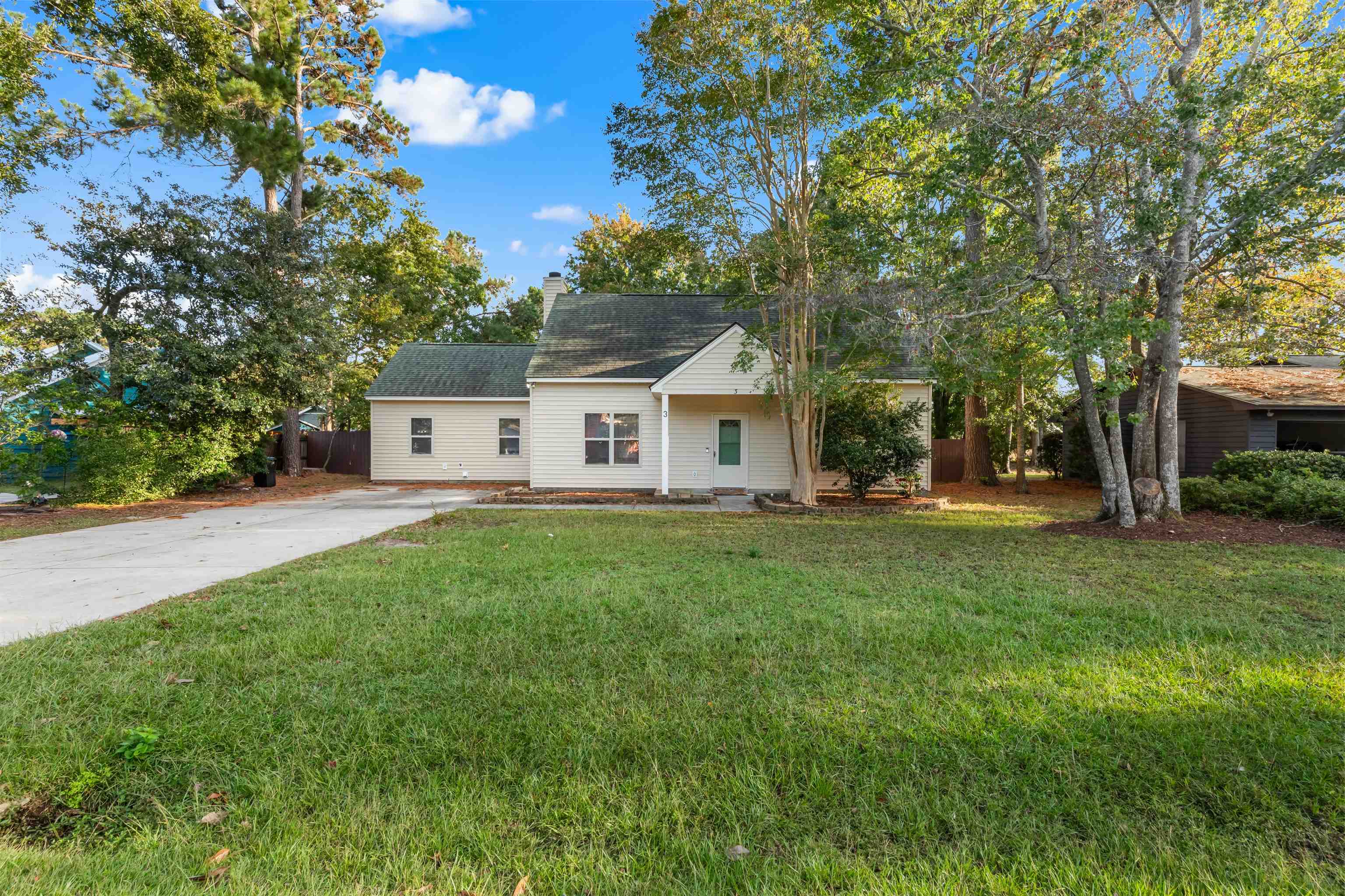 3 Sandy Pine Dr.