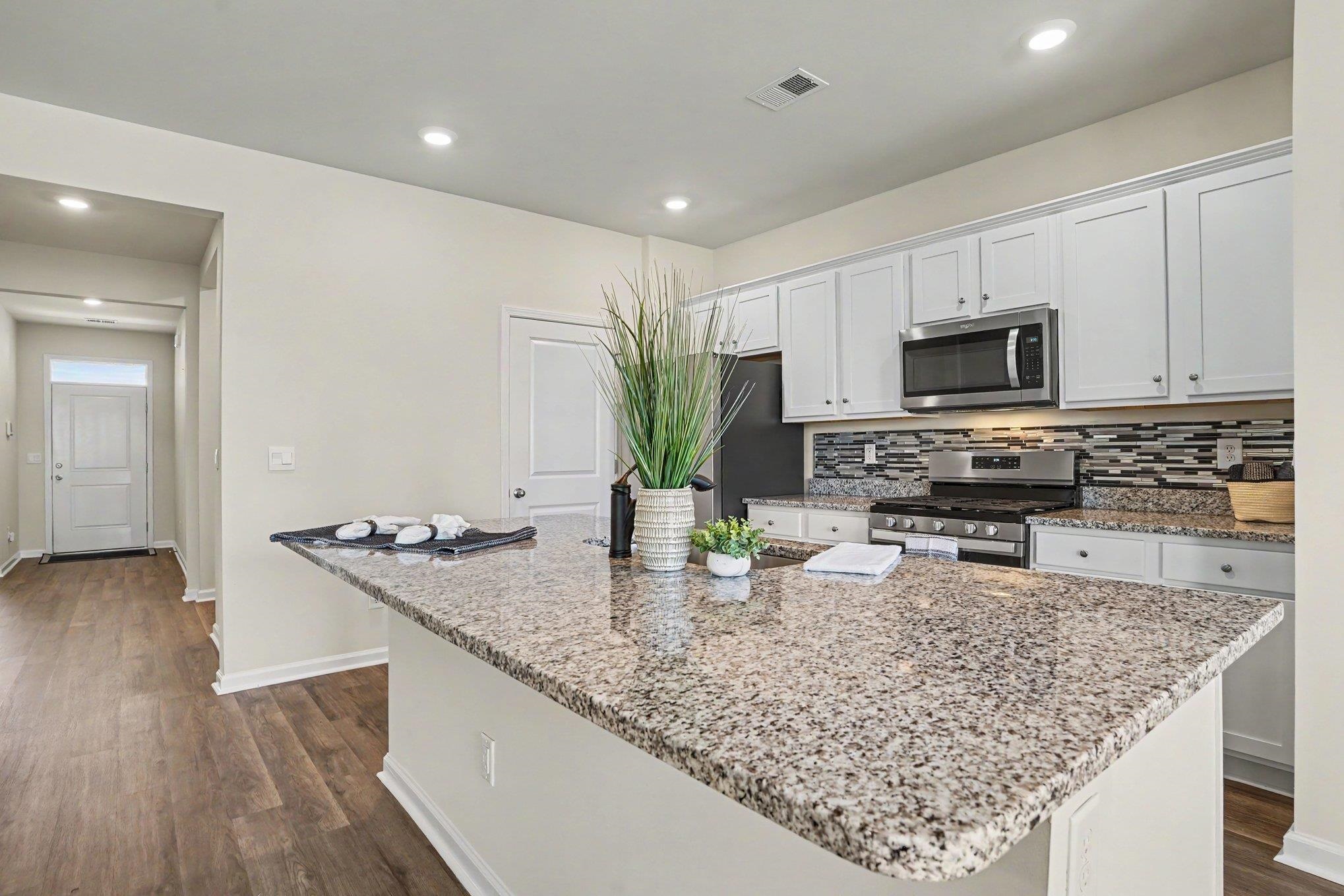 5032 Appleridge Dr.