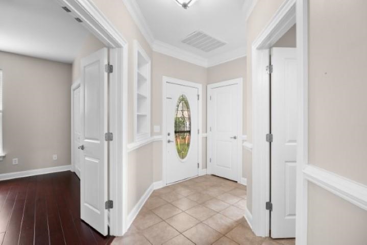 101 Kessinger Dr.