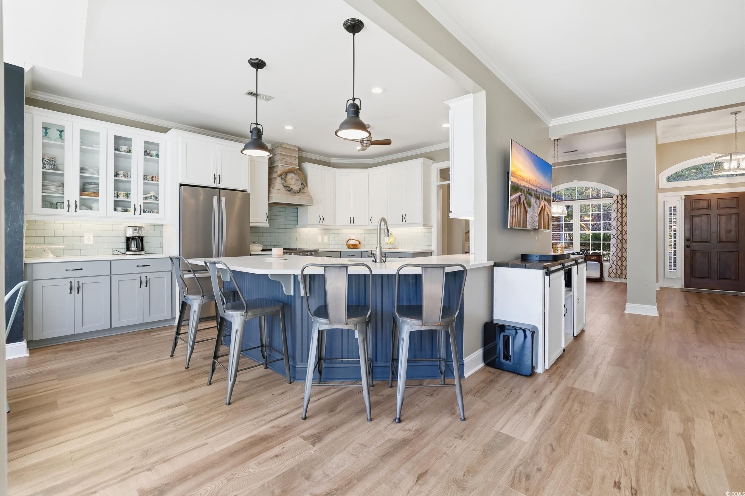 1203 Crooked Oak Dr.