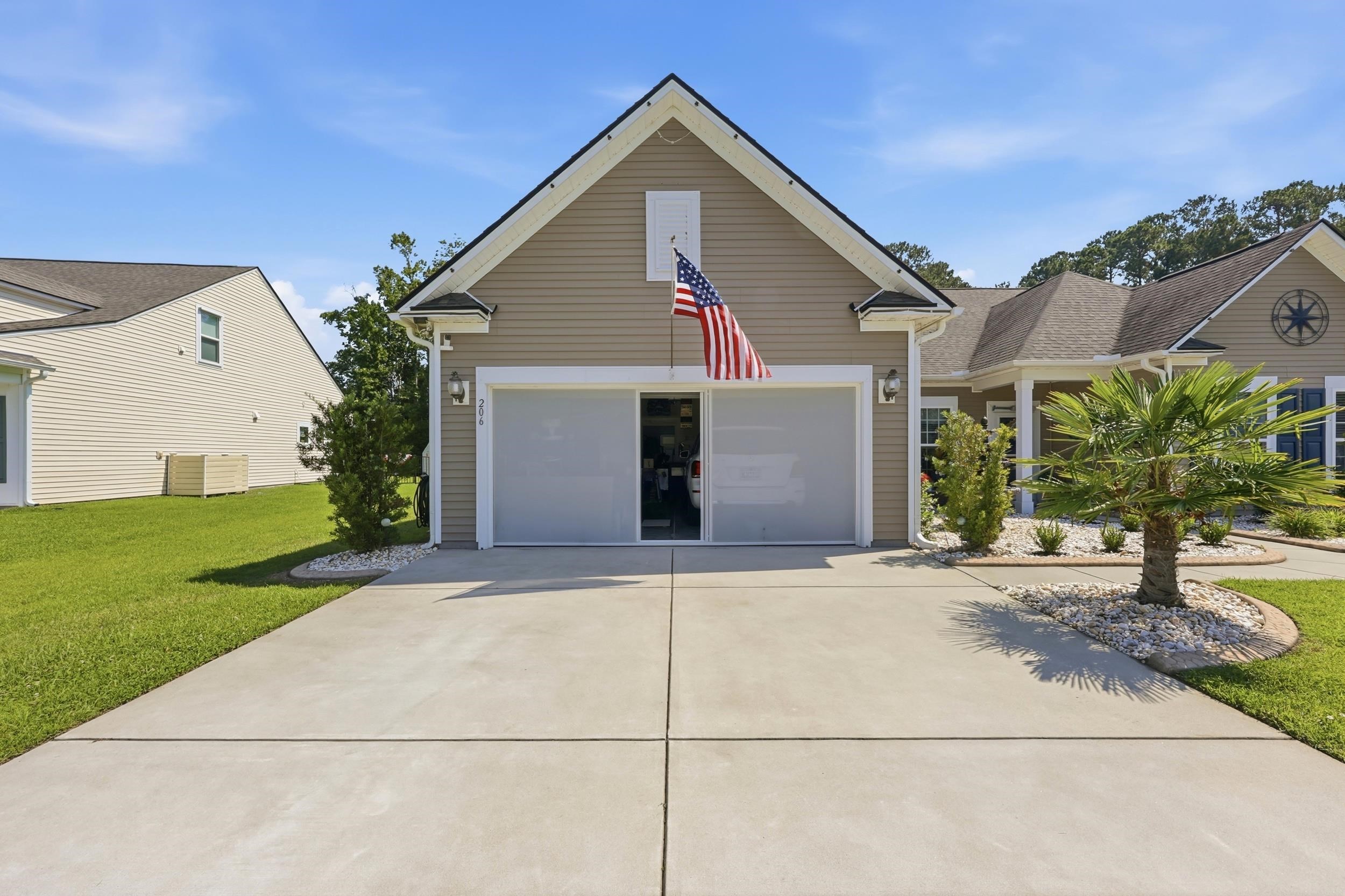 206 Three Oak Ln.