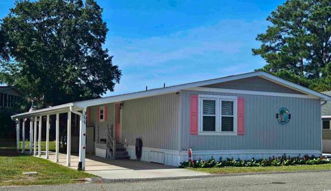 Photo of 355 Meadowlark Dr, Surfside Beach, SC 29575 (MLS # 2523496)