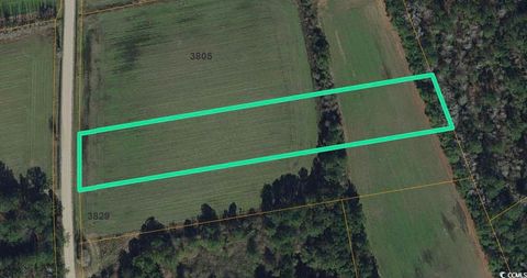 3817 Woodlawn Dr. Loris SC 29569