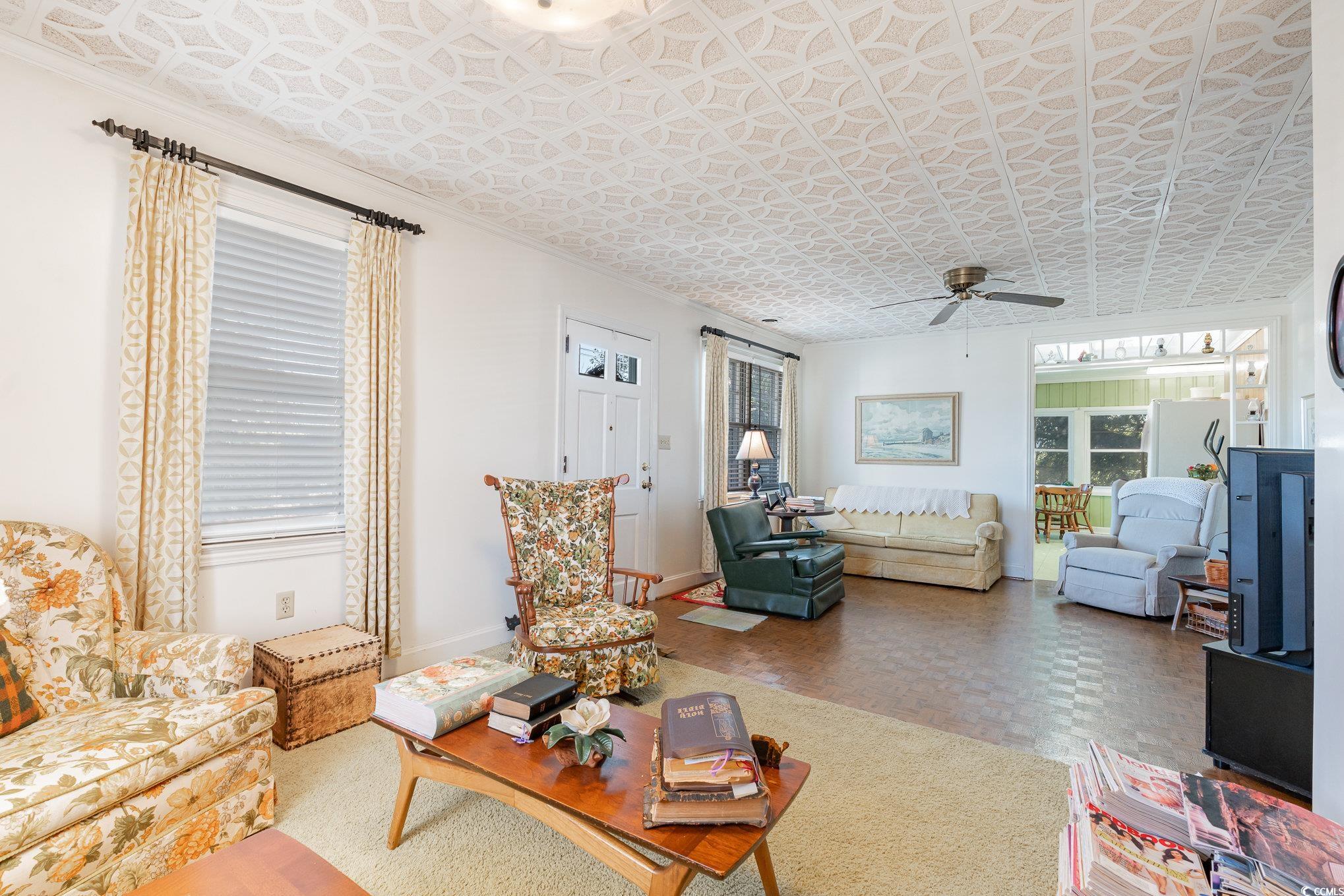 215 28th Ave. S