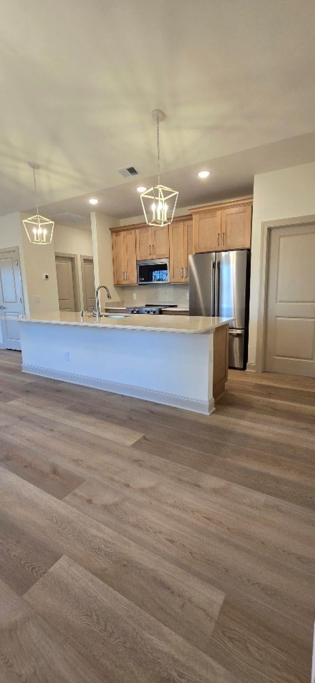 2807 Willowdale Rd.