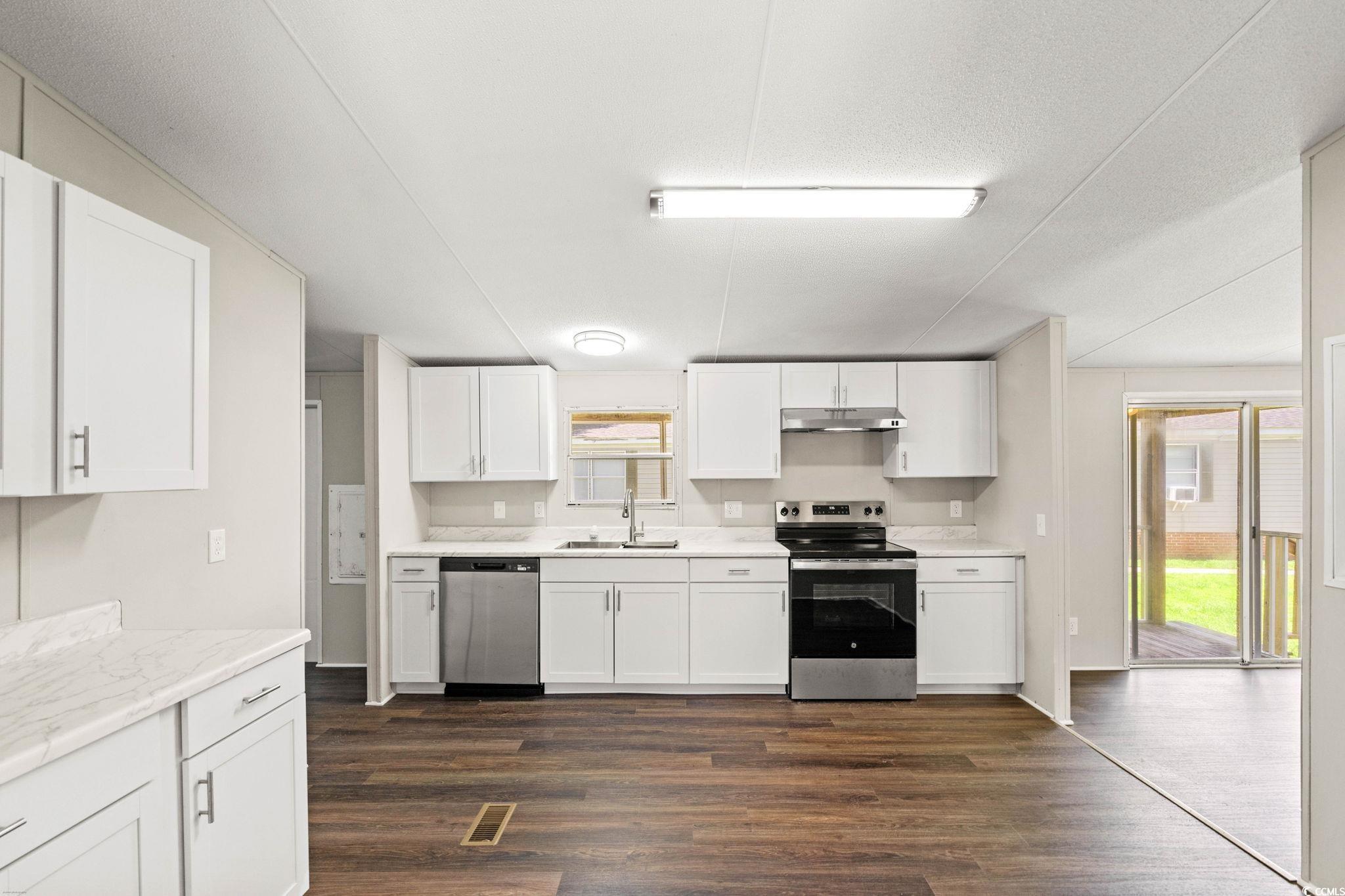 4387 Bayberry Dr.