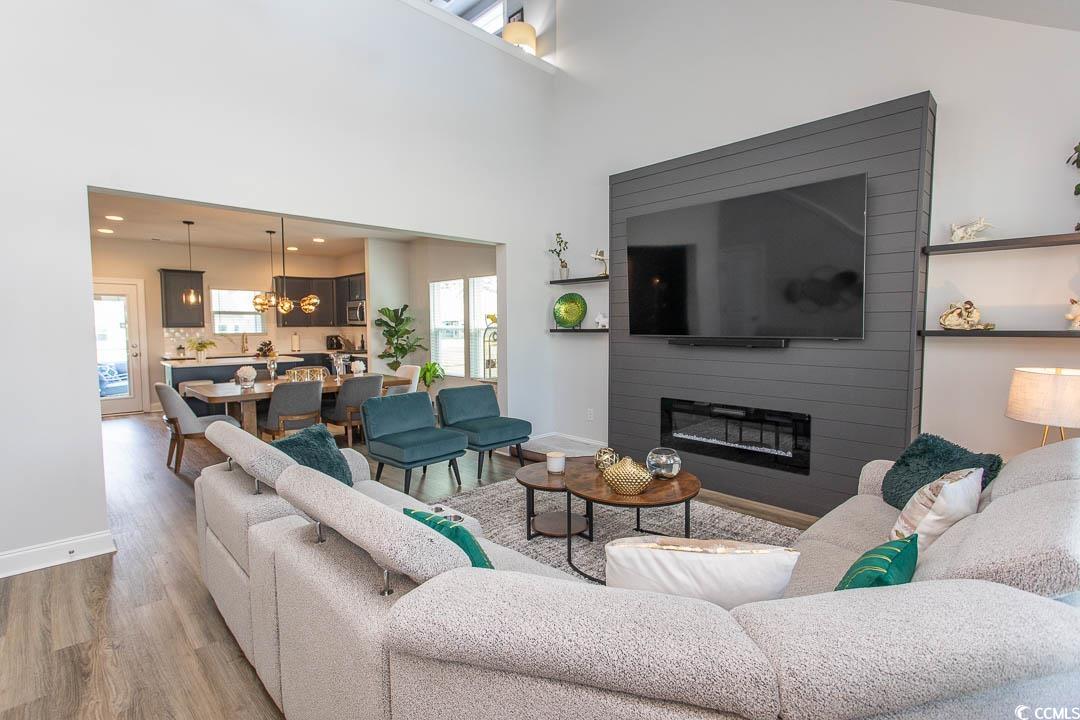 2429 Campton Loop