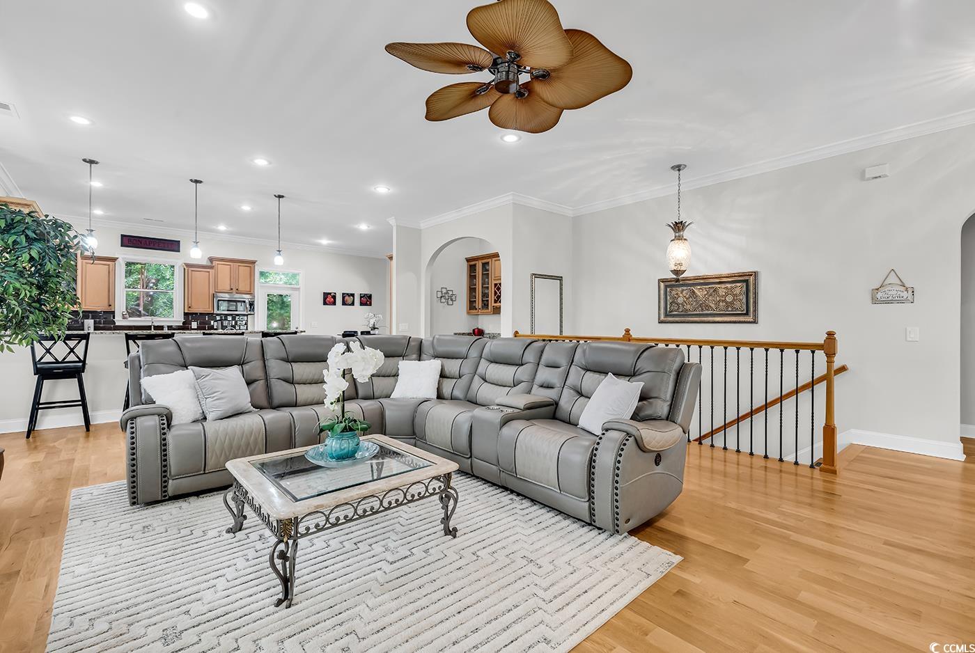115 Harbourreef Dr.
