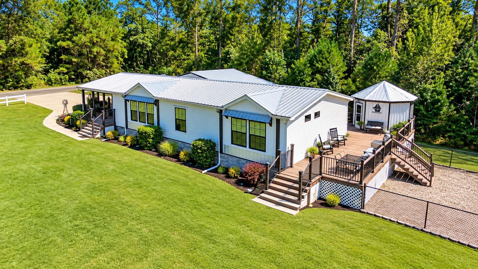107 Ascot Dr.