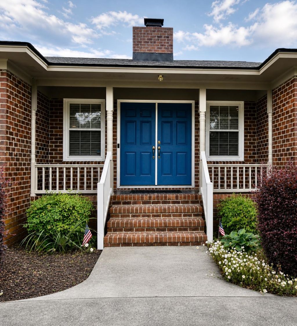 Photo of 15 Clemson Rd, Conway, SC 29526 (MLS # 2611425)