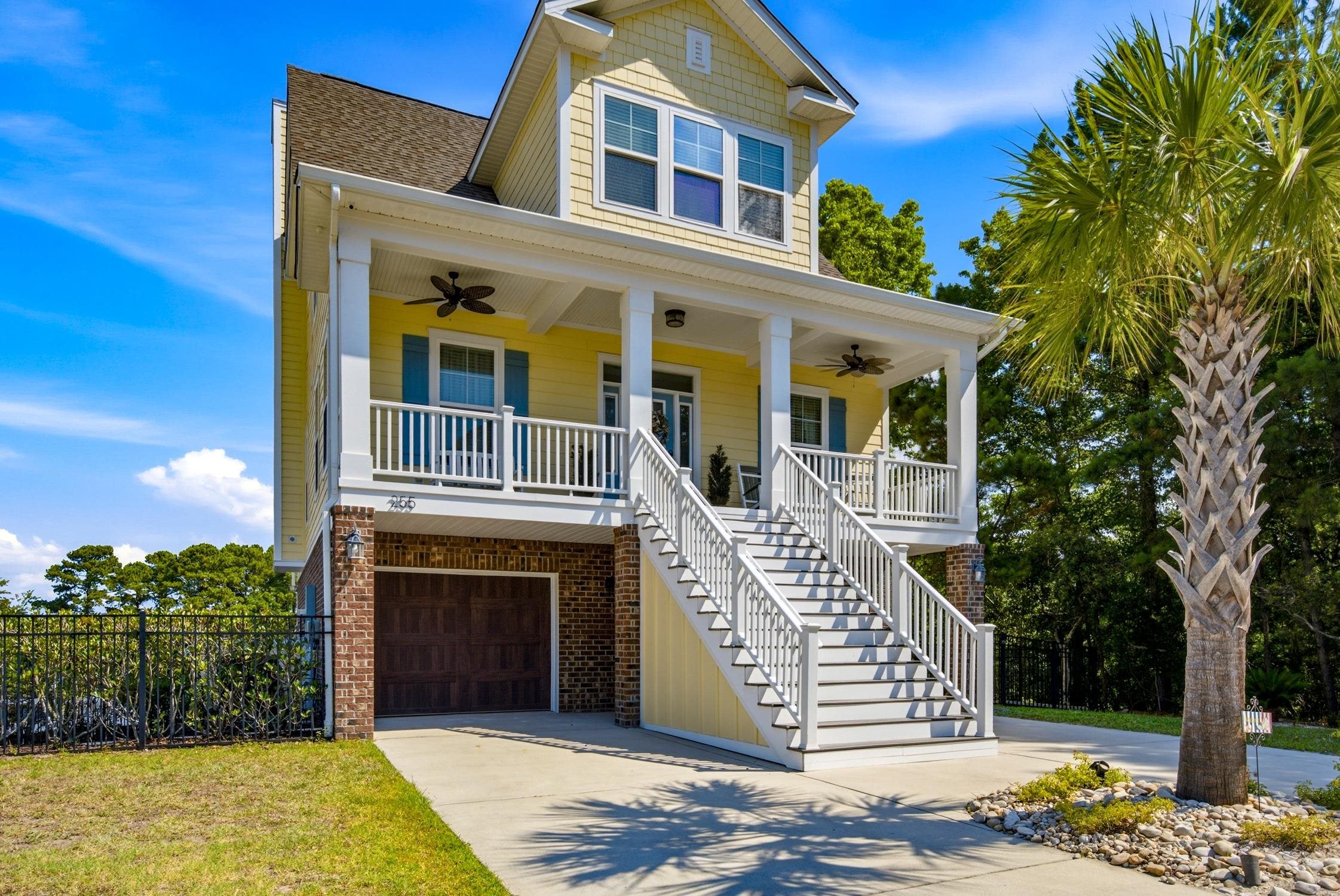 255 Palmetto Harbour Dr.
